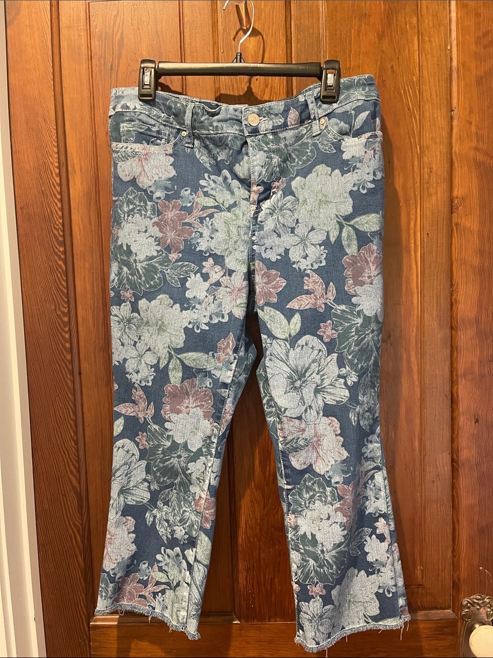 Vintage America Blue Floral Wide-Leg Jeans